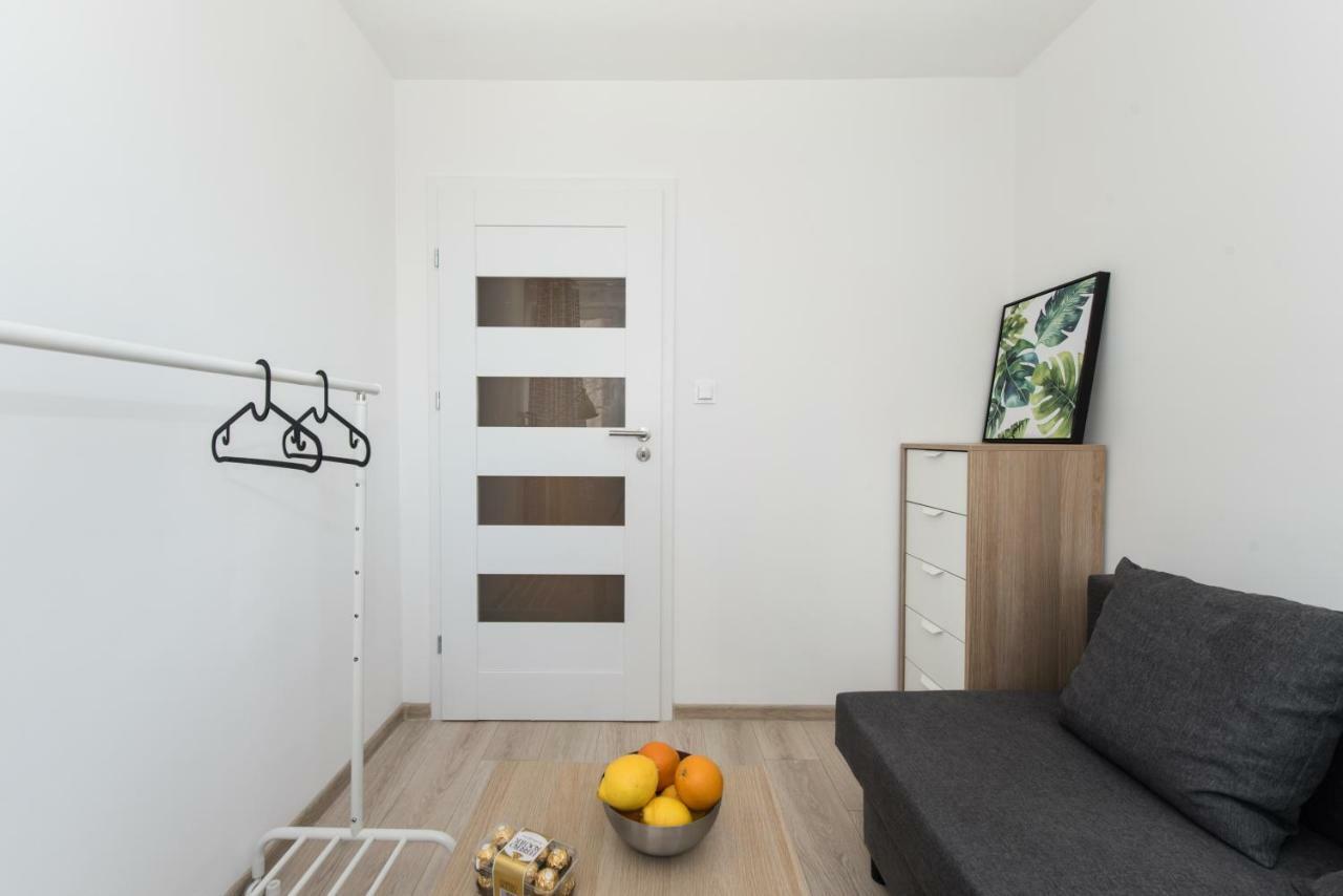 Superapart Luzycka 10 Varsóvia Exterior foto